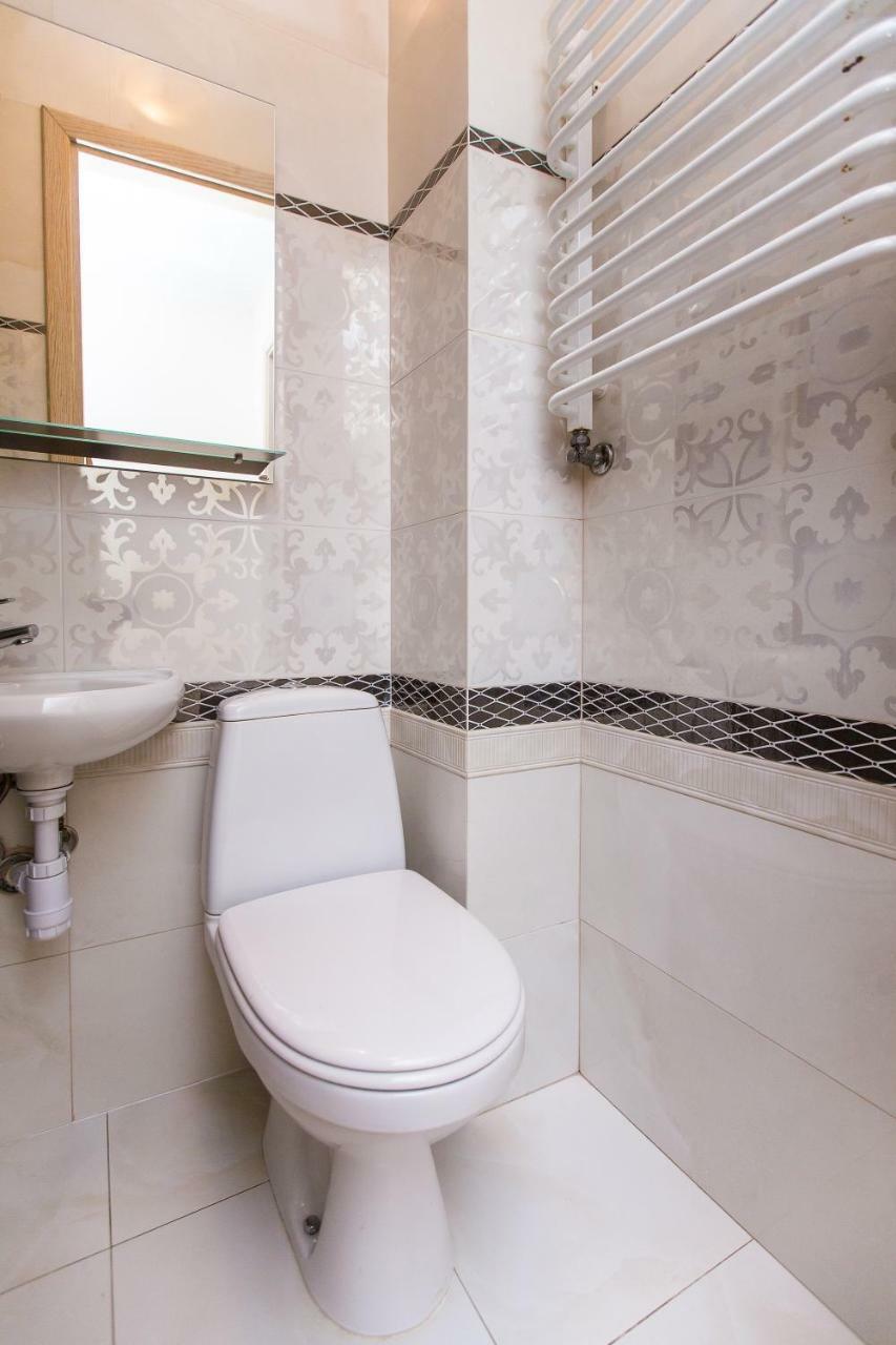 3 Rooms Apartments In The City Centr ลวีฟ ภายนอก รูปภาพ
